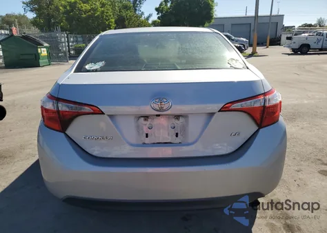 2015 Toyota Corolla L z USA, uszkodzony, nr VIN 2T1BURHE1FC447257